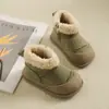 Botas de Nieve para Bebé Niños 2025 Invierno Nuevo Estilo Botas de Terciopelo de Algodón Engrosadas para Niña Zapatos Cálidos para Niños Pequeños Zapatos de Algodón