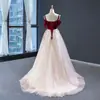 Vestido de Gala para Banquete 2026 Novo Estilo Vestido de Noiva para Brinde Estilo Floresta Super Fada Alça Dupla Vestido Princesa em Vinho Tinto