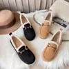 Mocassins de Pelúcia com Solado Macio Feminino 2026 Outono/Inverno Novo Estilo Mocassins de Pelúcia Quentes Slip-on Sapatos de Pelo Sapatos de Algodão