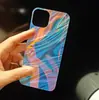 Case de Celular com Fio de Lã Laser Plissado Pena Fantasia Transfronteiriço Cartão Traseiro Apple 16Promax Gradiente Manchas Folha de Estanho Novo Adesivo
