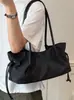 Bolso Coreano Nuevo para Mujer Casual de Nylon Nicho Sensación de Alta Gama Bolso de un Solo Hombro para Mujer Gran Capacidad Moda Bolso Tote para Viaje al Trabajo para Mujer