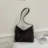 Bolso Tejido Retro de Gama Alta de Moda Tendencia Chic Gran Capacidad Bolso de Hombro Único Versátil Casual para el Trabajo Bolso Cruzado