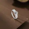 Anillo de Jade de Espuma de Agua Helada de Lujo Ligero para Mujer Plata de Ley S925 Incrustado con Jade Natural Diseño de Nicho Anillo de Gama Alta