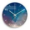 Reloj de pared acrílico redondo de generación al por mayor con patrón de cielo estrellado degradado simple de diamante, reloj silencioso