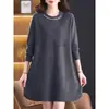 Vestido de Punto de Longitud Media para Tallas Grandes que Disimula el Vientre, Otoño/Invierno 2026, para Madres de Mediana Edad, Vestido Base para Combinar con Abrigos y Prendas de Punto, Vestido de Punto
