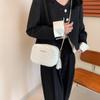 Bolso Pequeño Cuadrado Elegante de Color Sólido de Moda 2026 Nueva Moda Estético Cruzado para Mujer Bolso de Hombro Simple y Único