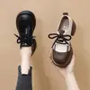 Mocasines populares con suela gruesa y elegantes para mujer, nuevos zapatos de cordones estilo británico versátiles para otoño 2026, zapatos de cuero con tacón grueso, tacón medio