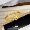 Libro de Caperucita Roja Mismo Estilo Alambre Dibujado Hebilla Segura Anillo para Moda de Nicho de Mujer Exquisito Todo Fósforo Taladro de Punto Anillo de Tiempo en Tiempo