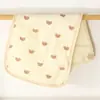 Toalla Pequeña de Gasa de Algodón 4 Cuatro Capas de Gasa Estampado de Dibujos Animados Toalla Infantil para Bebé Lavar la Cara 25*50 Borde Estilo Ins