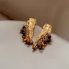 Brincos redondos com gotas de óleo estilo Maillard, luxo leve, alta qualidade, modernos, ear cuffs simples, elegantes e versáteis, brincos de nicho para mulheres