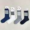 Calcetines Tb de Cuatro Rayas y Cuatro Colores hasta la Pantorrilla con Etiqueta de Tela, Calcetines de Algodón Estilo Japonés hasta la Rodilla, Calcetines Versátiles Casuales de Moda, Absorbentes de Sudor