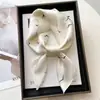 Bufanda de seda cuadrada de seda, bufanda fina de alta calidad para mujer, elegante bufanda con estampado, protección para el cuello, bufanda decorativa, venta al por mayor