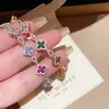 Pulsera de Flor con Circonitas de Colores Electrochapada en Oro Real de 18K, Pulsera de Diseño de Nicho de Lujo Ligero, Joyería Moderna y de Alta Gama