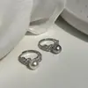Anel estilo japonês de luxo leve com zircônia e madrepérola para dedo indicador feminino, com temperamento de alta qualidade, ajustável. Novo