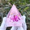 Comercio transfronterizo Amazon Pirámide de cristal Cristal Grava Pegamento Resina Hogar Escritorio Decoración hecha a mano Regalo
