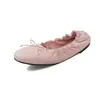 Zapatos planos de una sola pieza de piel de oveja de primera capa para mujer, nuevo estilo de verano, mocasines de cuero genuino con punta redonda y lazo, suela blanda para mujer