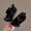 Presilha Banana de Cetim Plissada de Designer Único para Mulheres, Presilha para Rabo de Cavalo Alto, Acessório de Cabelo Presilha Vertical Fofa para Coroa Alta