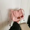 Bolso Cubo Acolchado de Moda con Cordón y Cadena, Bolso de Mano Versátil para el Trabajo, Elegante Bolso de Hombro y Cruzado para Mujer
