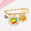 Broche de Dibujos Animados Lindo Creativo Winnie the Pooh Kurome Pin Hellokitty Exquisito Nicho Metal Goteo de Aceite