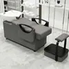 Cama de champú semirreclinable estilo lujo para salones de peluquería, lavabo cerámico integrado con reposapiés, cama de champú tipo sofá con cojín suave
