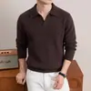 Suéter de lã tricotado estilo americano de peso pesado com gola alta tipo pescoço de gaivota para homens, espessado para aquecimento no outono e inverno, pulôver liso para uso casual de negócios com gola de lapela