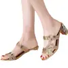 Sandalias de Strass Verano 2021 Estilo Coreano Sandalias de Strass para Mujer Ropa de Exterior Tacón Grueso Tacón Medio Chanclas Talla Grande Sandalias para Mujer