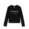Camiseta Negra de Cuello Redondo y Manga Larga para Mujer, Nuevo Modelo 2026, Diseño de Letras de Fuegos Artificiales Graffiti de Nicho, Top Ajustado para Mujer