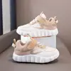 2026 Nuevos Zapatos Deportivos de Primavera Otoño para Niños Ligeros Suela Suave Moda Infantil Casuales Antideslizantes Transpirables de Malla para Niñas