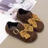 Sapatos de Couro Pequenos com Bolinhas Moda Lolita Princesa Simples Estilo Mori-kei para Meninas Sapatos Flats com Acabamento em Renda Sola Macia