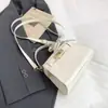 Bolso de Mano Nicho de Alta Gama para Mujer 2025 Nuevo Verano Simple Bolso Bandolera de Hombro Versátil para Viajar Bolso Kelly