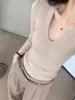 Suéter de Tricô Gola V Old Money Style para Mulheres, Outono e Inverno, Corte Slim, Top Elegante para Camada Base