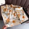 Elegante Bufanda Cuadrada de Seda con Estampado Floral Chal de Sentido Avanzado Protector Solar Versátil Bufanda Pequeña Cuadrada para Cuello Bufanda para Mujer
