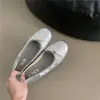 Sapatos Rasos Dourados Franceses Retrô para Mulheres 2025 Novo Estilo Laço Pequeno Fragrante Solado Macio Boca Rasa Sapatos de Vovó Sapatos de Bico