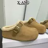 Versão em Couro de Sapatos Birkenstock com Aumento Interno de Altura para Mulheres, Novos Sapatos de Lã de Cordeiro com Solado Grosso Outono e Inverno 2026, Chinelos Fechados para Uso ao Ar Livre