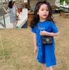 Vestido para Meninas com Estampa de Letras, Vestido com Fenda Franzida, Vestido Moletom, Novo Estilo de Verão, Roupas Infantis de Comércio Exterior, Atacado, Idades 3-8