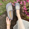 Zapatos bajos de malla transpirable para mujer, nuevos zapatos de malla hueca de verano, sandalias perforadas, mocasines de suela blanda, zapatos Mary Jane