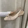 Sandalias Chuyuji Estilo Francés Suave con Lazo y Punta Cerrada para Mujer, Versátiles de Primavera/Verano, Tacón Medio, Tacón de Cuña Elegante