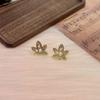Pendientes Retro de Lujo con Forma de Hoja de Arce y Diamantes para Mujer Verano Estilo Japonés y Coreano 2024 Tendencia Elegantes de Lujo Accesible Pendientes