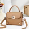 Bolso pequeño cuadrado súper popular, exquisito, de alta gama, elegante, con colores contrastantes, nuevo bolso de mano de moda otoño e invierno, elegante bolso cruzado para mujer