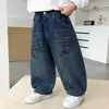 Calça Jeans Reta para Meninos Primavera e Outono 2026 Novo Estilo Calça Longa Soltinha para Bebê para Outono, Calça Infantil Moderna e Estilosa