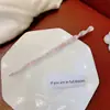 Horquilla de una palabra estilo antiguo para el cabello, horquilla de ácido acético de estilo frío retro moderno de nicho para mujer, accesorio simple para el cabello