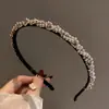 Tiara de Pérolas Artificiais de Luxo para Mulheres 2026 Nova Tiara Super Fada Versátil para Sair Presilha de Cabelo Topo de Crânio Acessórios de Cabelo