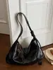 2026 Nova Bolsa de Ombro Feminina Simples Retrô de Grande Capacidade, Bolsa de Couro Macio para Ombro para o Dia a Dia, Bolsa de Mão Versátil e Moderna para Mulheres