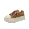 Zapatillas de plataforma retro con cuentas para mujer, nueva colección de otoño 2026, mocasines casuales versátiles, zapatos deportivos que aumentan la altura