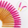 Cepillo para pestañas de injerto de fábrica peine de cejas desechable cepillo pequeño de pestañas en espiral herramienta de peinado de pestañas transfronteriza