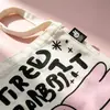 Bolsa de Lona de Conejo de Dibujos Animados Personalizada con Estampado TIRED RABBI Bolso Cruzado Bolsa de Compras de Algodón Puro Fabricante Mayorista