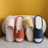 Chinelo de linho novo para o verão de 2024, modelo casal, para uso doméstico. Antiderrapante, resistente ao desgaste, respirável e com bico aberto.