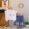 Conjunto de Colete de Verão para Meninos 2026 Novo Estiloso Roupas de Bebê Finas Sem Mangas Duas Peças Roupa da Moda para Crianças Pequenas
