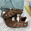 Zapatillas de Entrenamiento Alemanas Casuales Lindas Feas de Moda para Mujer, Altura Oculta, Suela Gruesa, Versátiles, Zapatos de Tabla para Primavera en el Campus, Zapatos de Pan Negros Rosas para Mujer