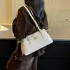 Bolsa Simples Retrô de Axila Feminina 2026 Outono/Inverno Nova Bolsa de Saída com Grande Capacidade Bolsa de Mão/Ombro Fashion